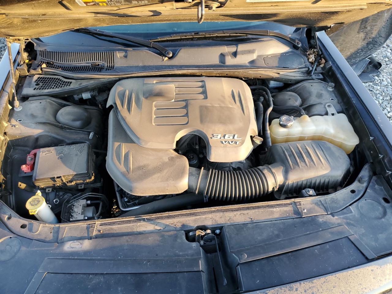 2019 Dodge Challenger - Image 11