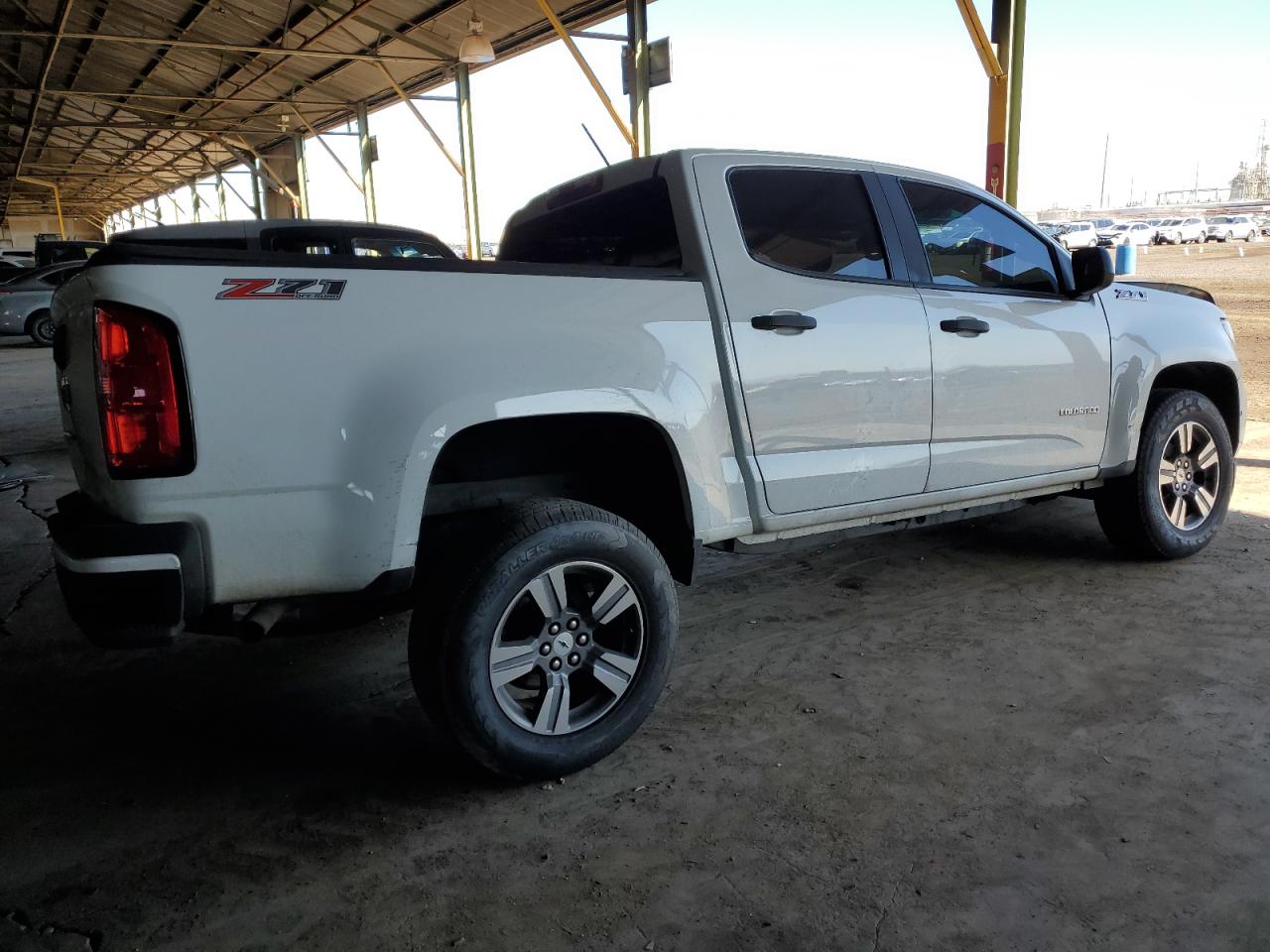 2019 Chevrolet Colorado - Image 3
