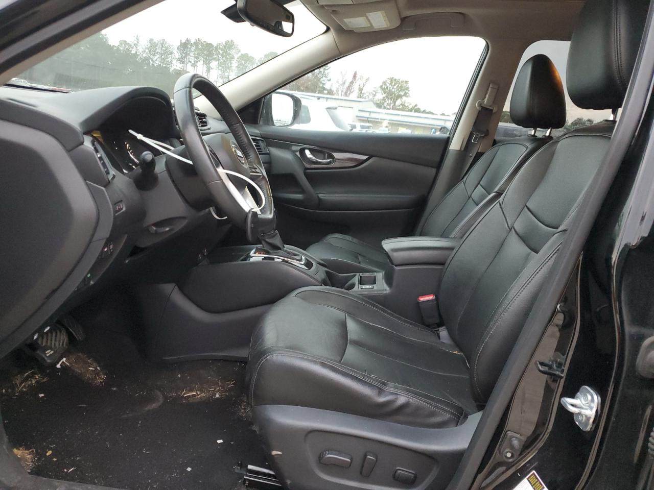 2017 Nissan Rogue - Image 7
