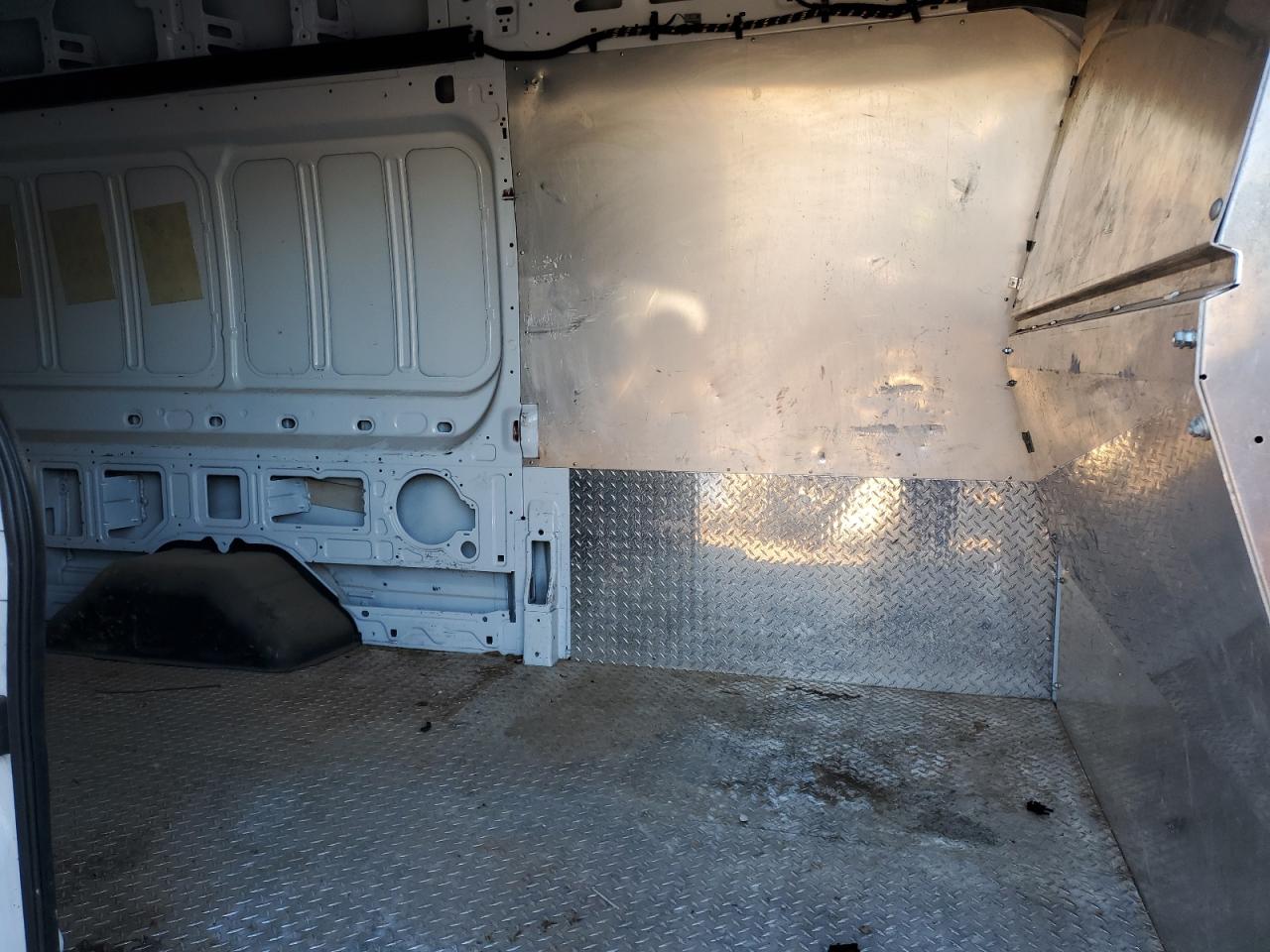 2021 Ford Transit - Image 11