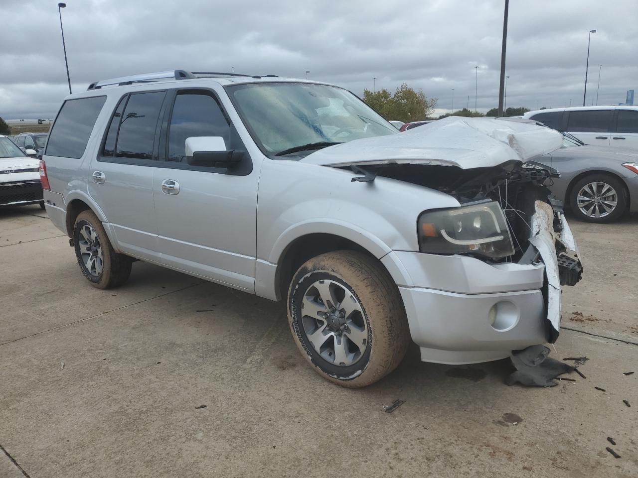 2010 Ford Expedition - Image 4