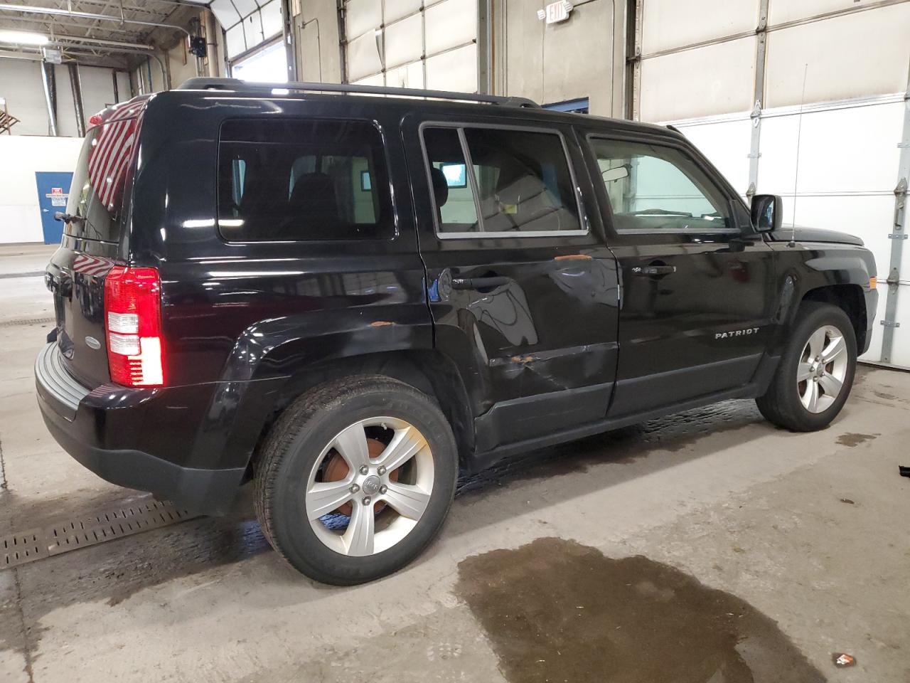 2012 Jeep Liberty (Patriot) - Image 3