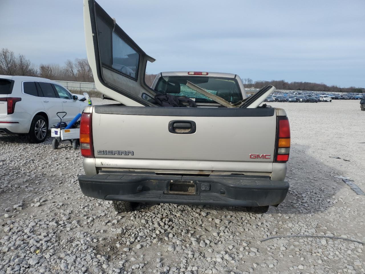 2004 GMC Sierra K2500 Heavy Duty VIN: 1GTHK24U54E147784 Lot: 80213804