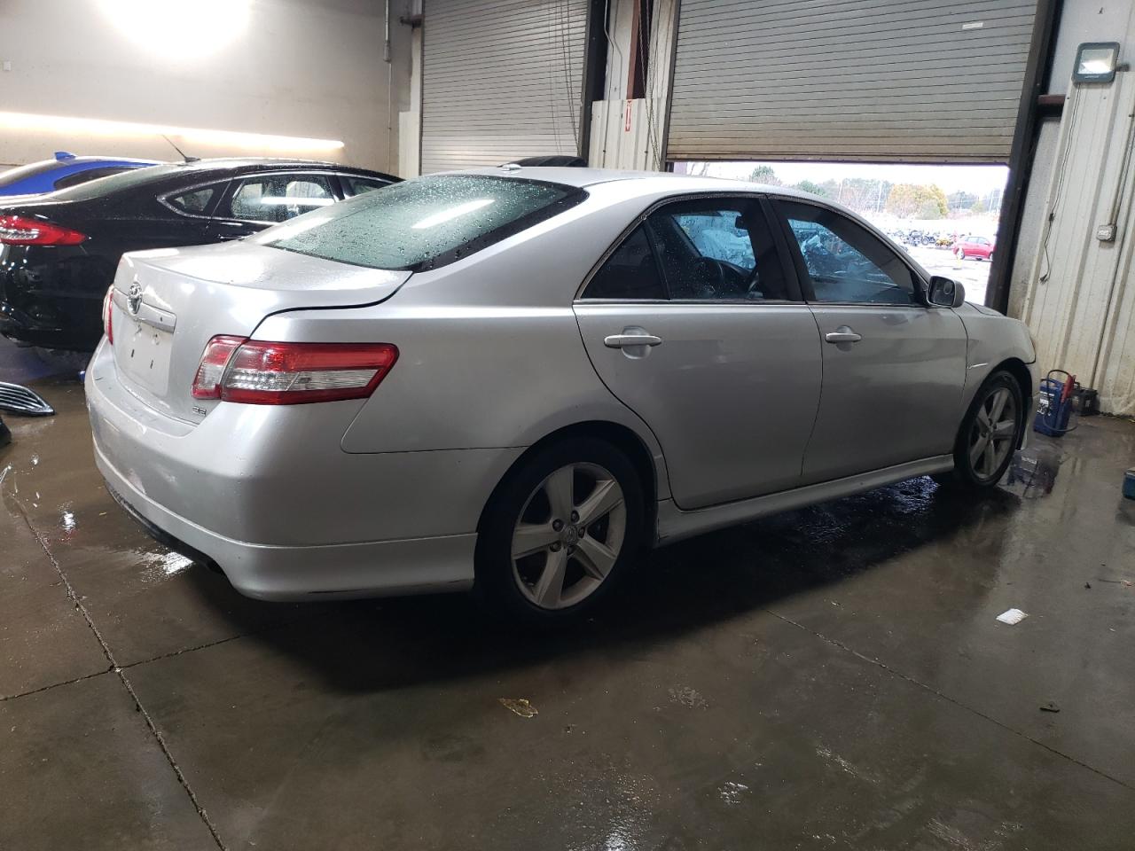 2010 Toyota Camry - Image 3