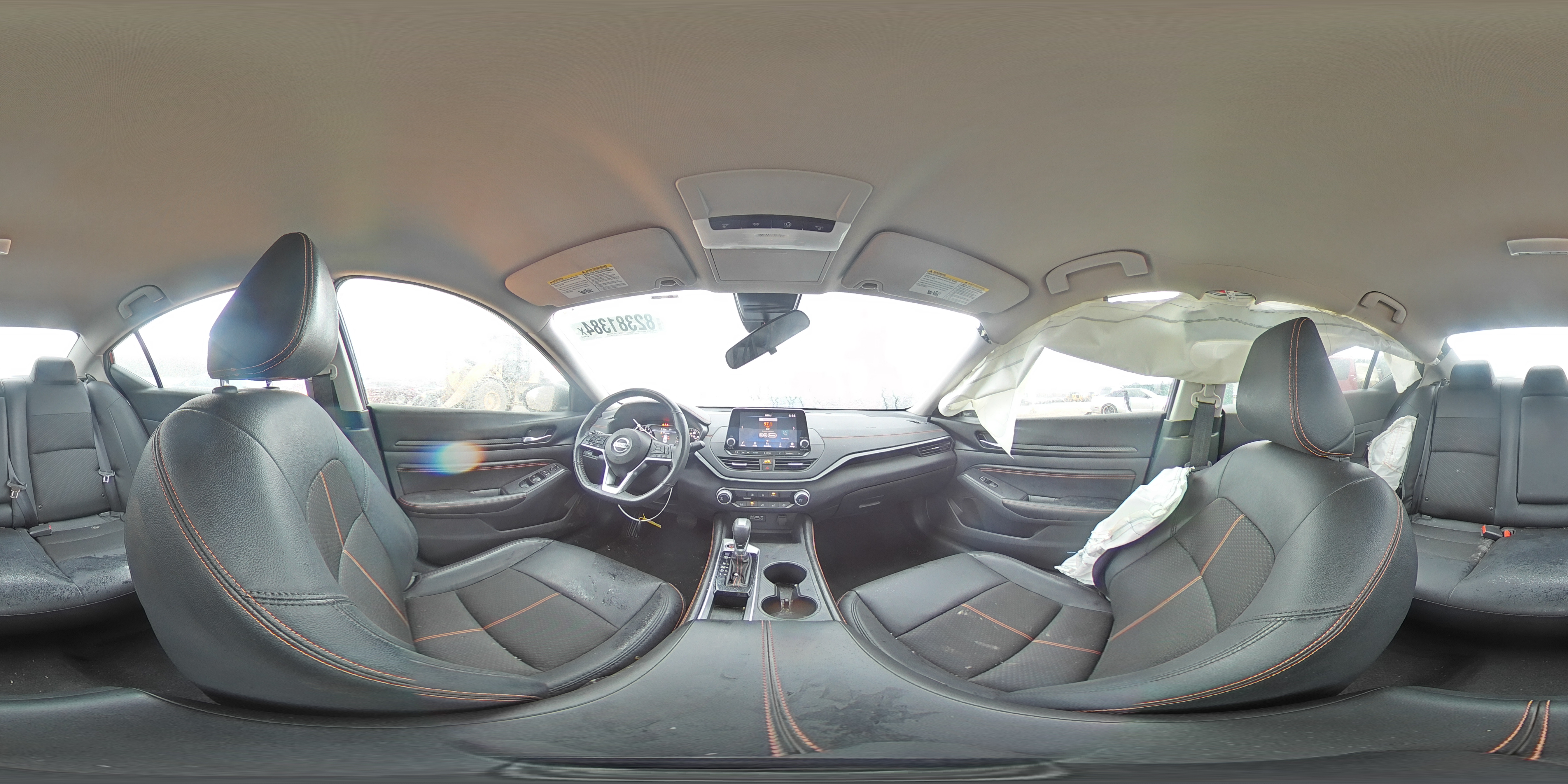 2022 Nissan Altima - Image 13