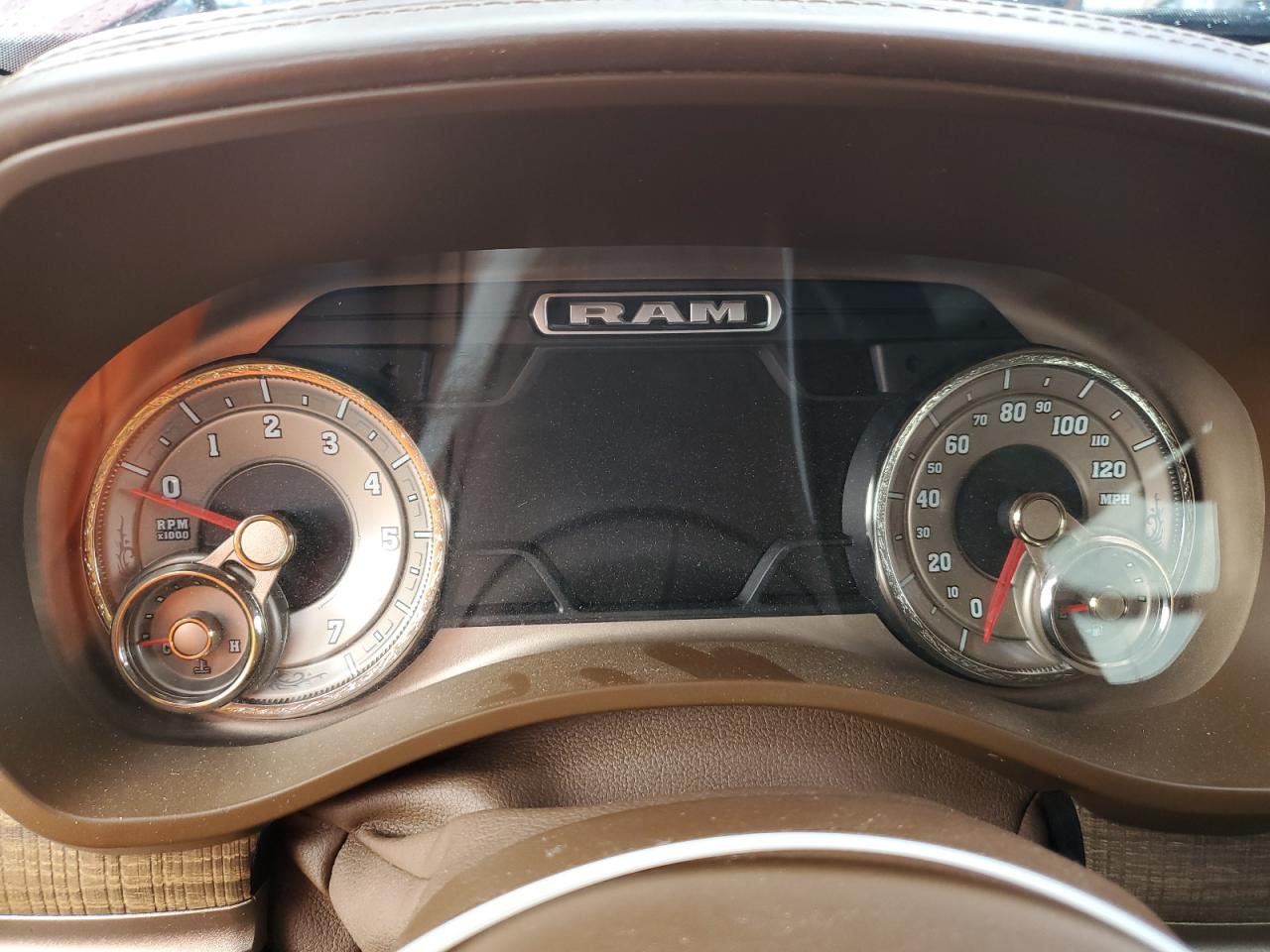 2019 RAM 1500 - Image 9