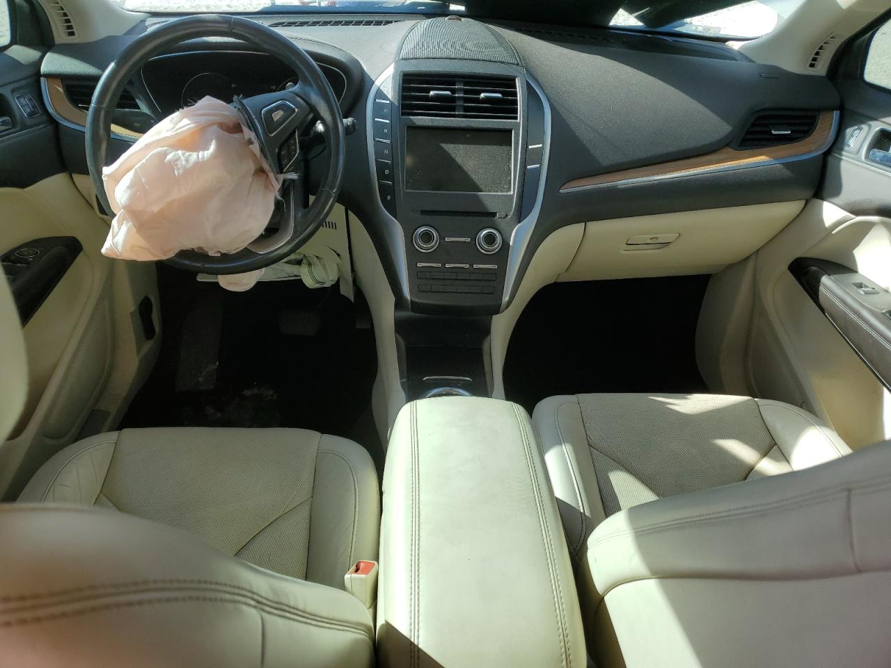 2015 Lincoln MKZ - Image 8