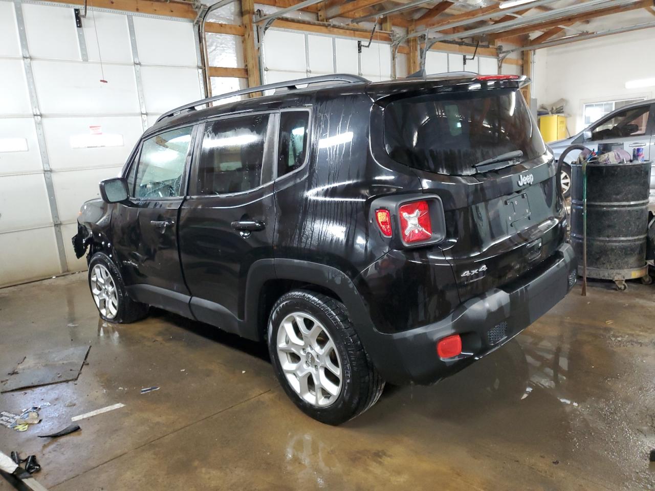 2018 Jeep Renegade - Image 2