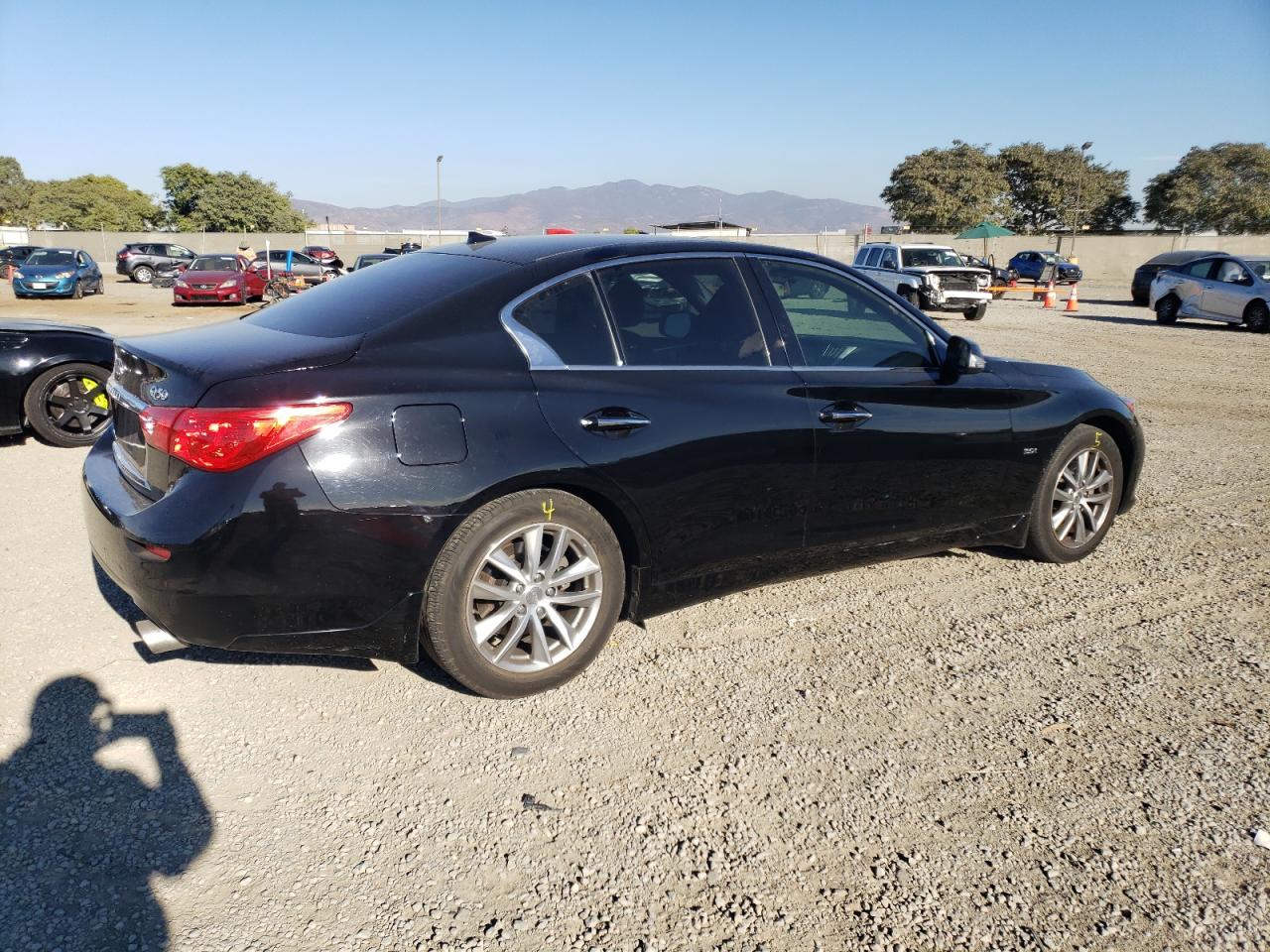 VIN JN1EV7AP5GM306158 2016 INFINITI Q50 no.3