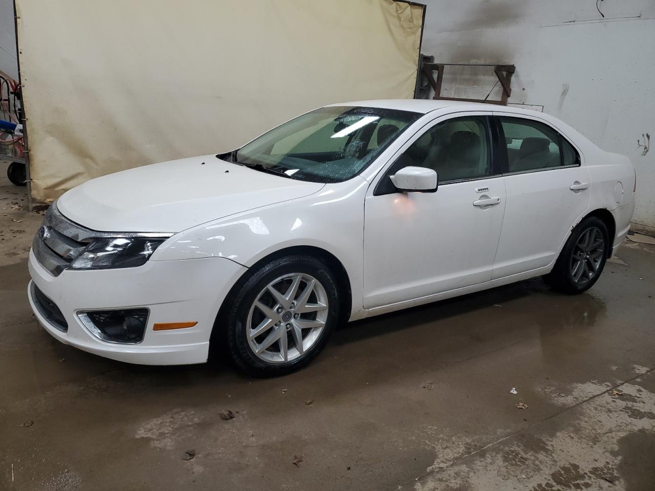 2010 Ford Fusion - Image 1