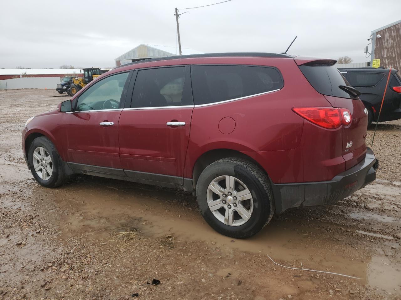 2011 Chevrolet Traverse - Image 2