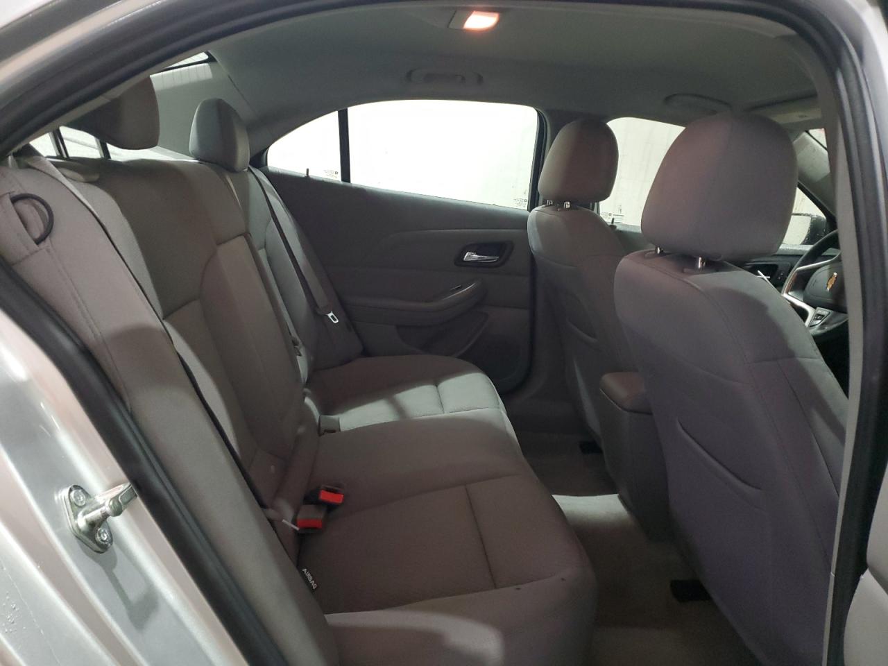 2014 Chevrolet Malibu - Image 10