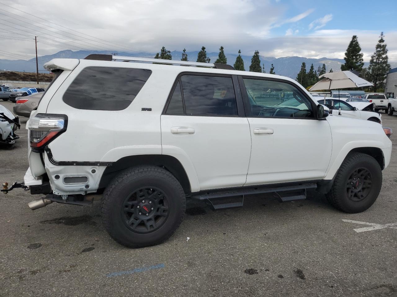 2021 Toyota 4Runner - Image 3