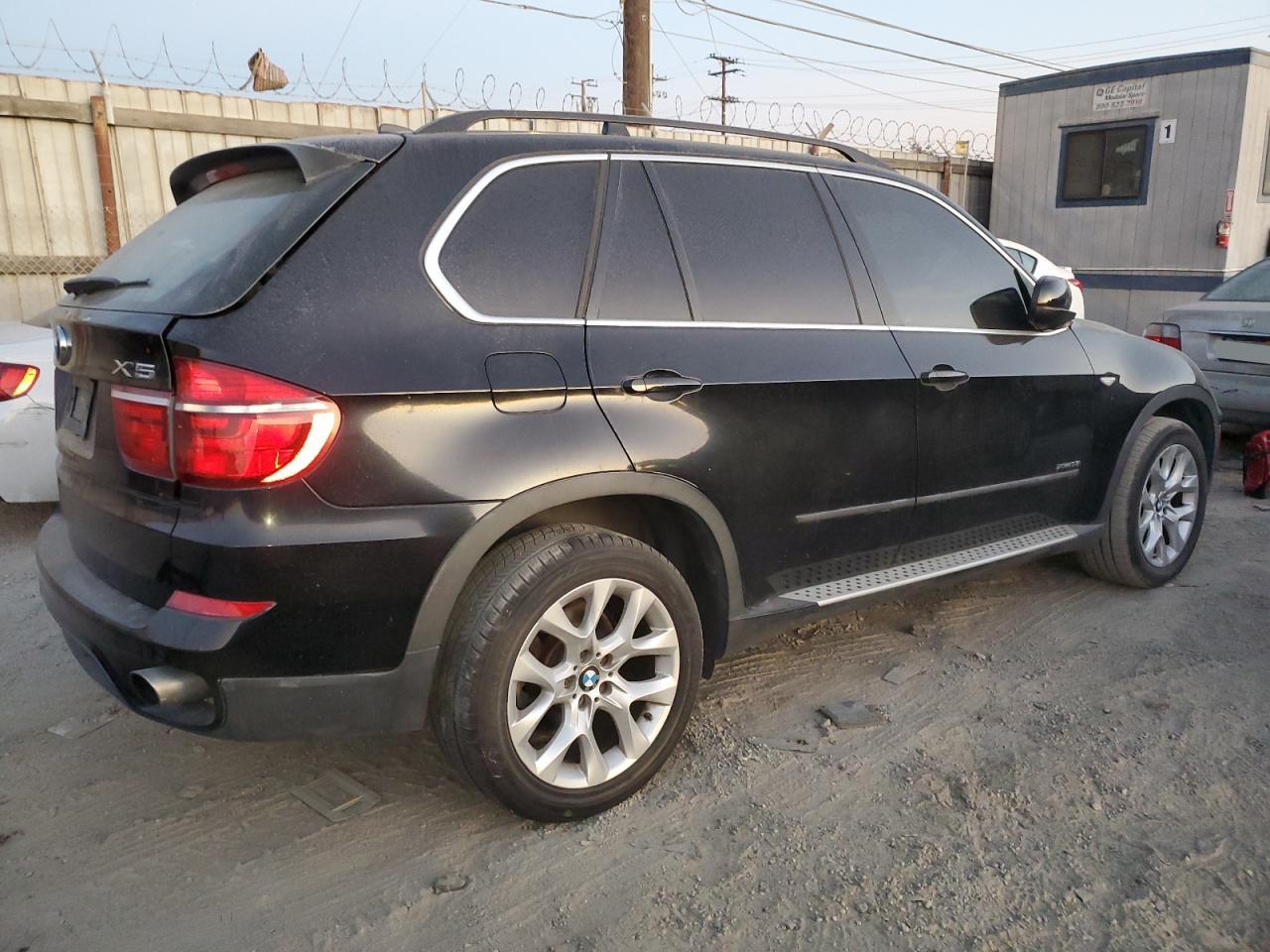 VIN 5UXZV4C52D0E01368 2013 BMW X5 no.3