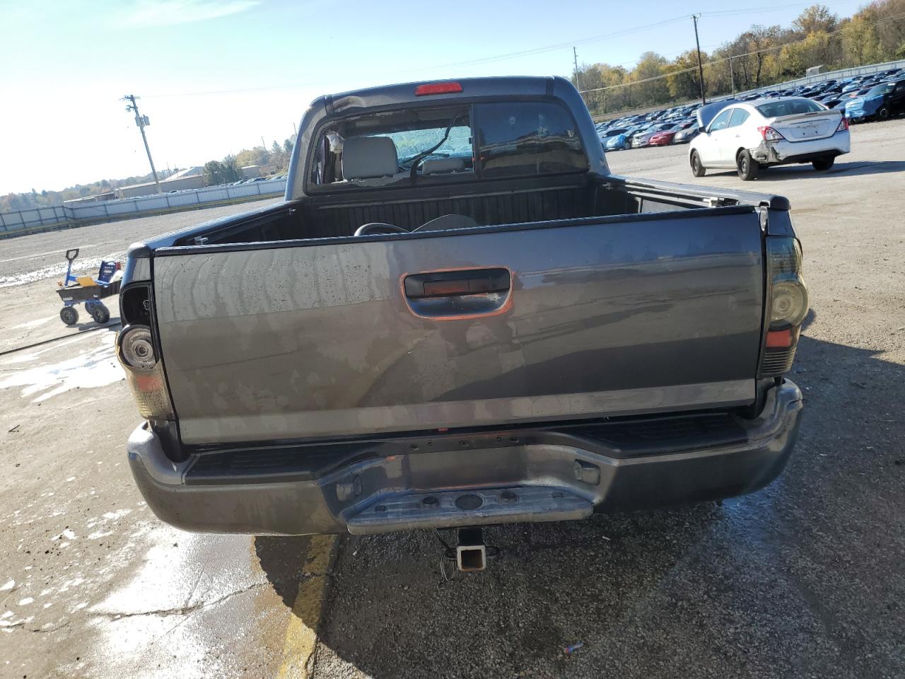 2010 Toyota Tacoma - Image 6