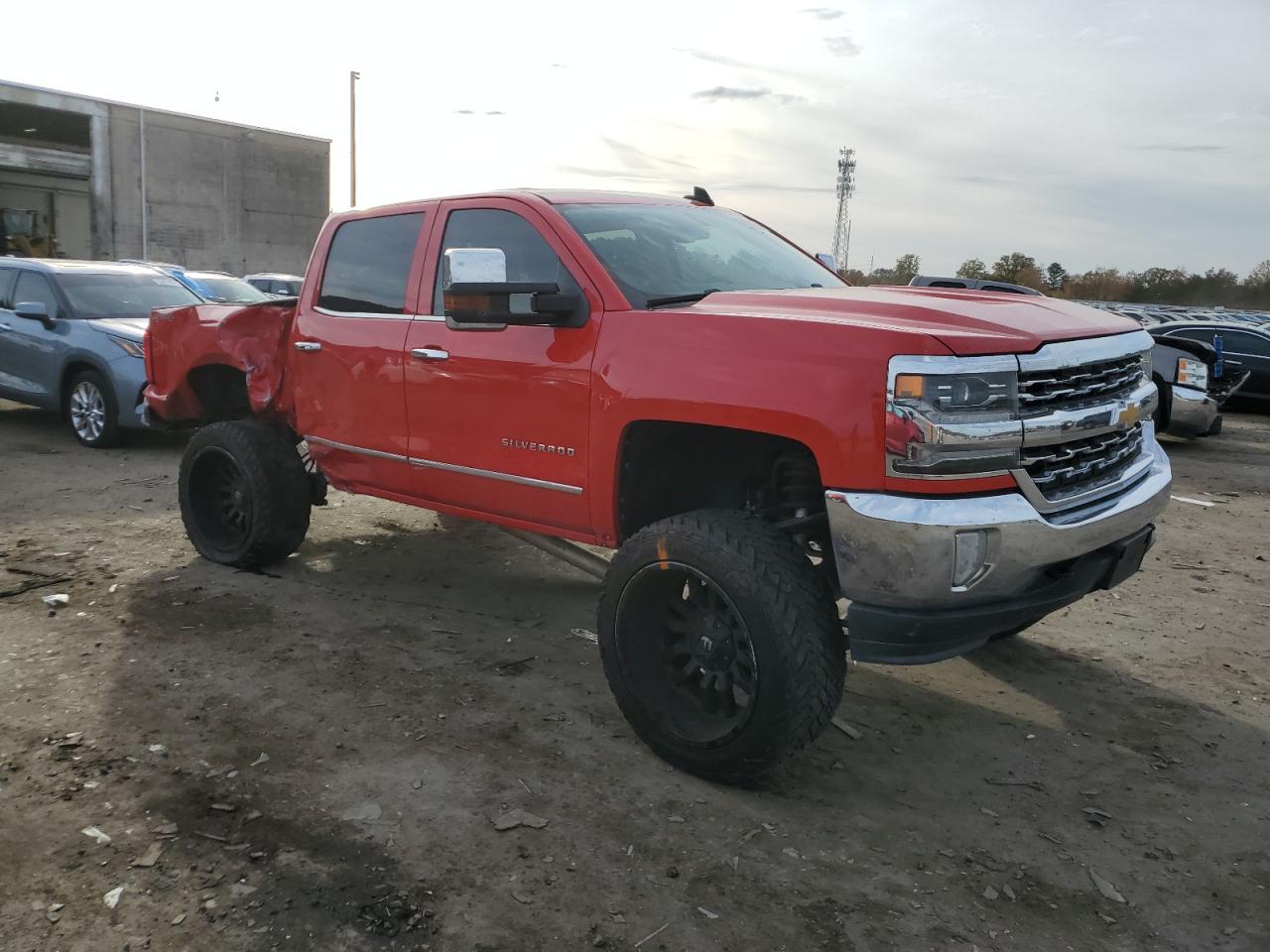 2017 Chevrolet Silverado - Image 4