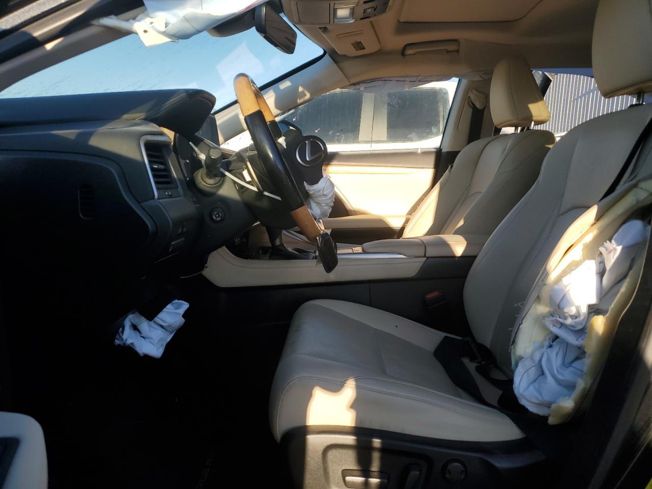 2021 Lexus RX - Image 7