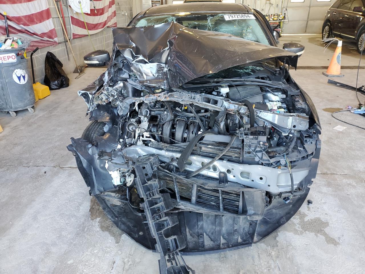 2017 Ford Focus Se VIN: 1FADP3F22HL300615 Lot: 79725894