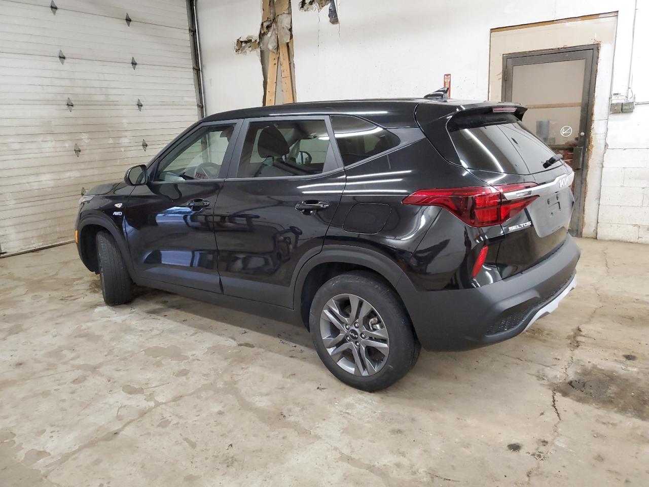 2022 Kia Seltos - Image 2