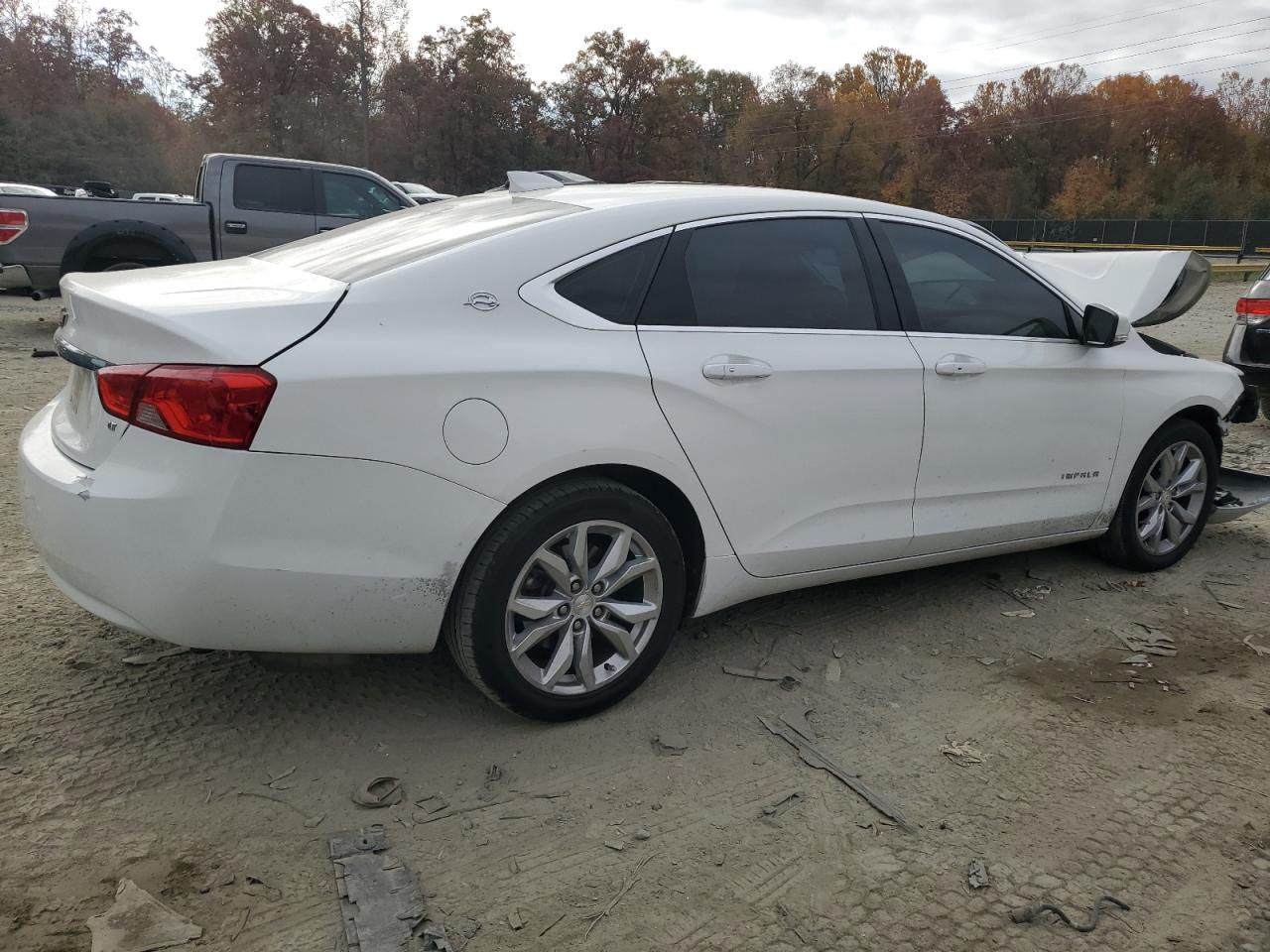 2018 Chevrolet Impala - Image 3