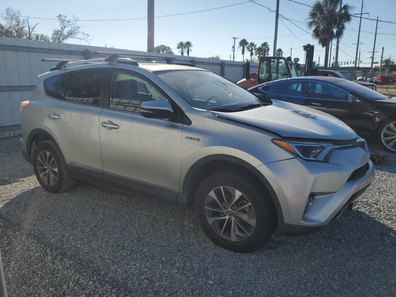 2016 Toyota RAV 4 - Image 4