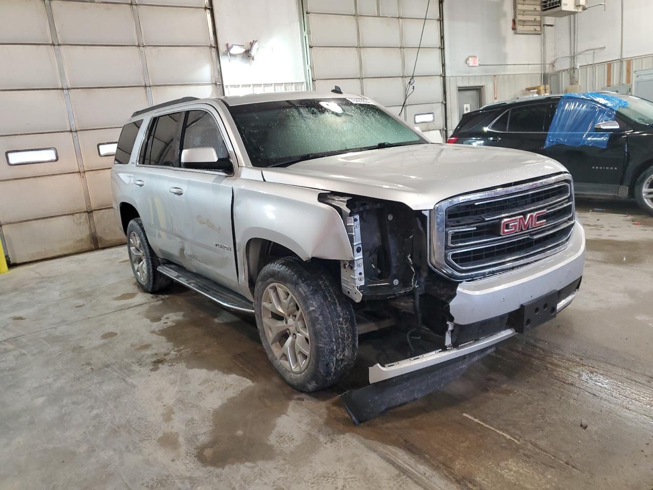 2015 GMC Yukon - Image 4