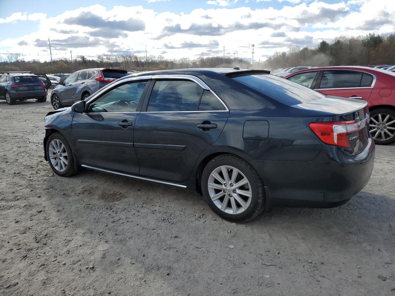 VIN 4T4BF1FK8ER402386 2014 TOYOTA CAMRY no.2