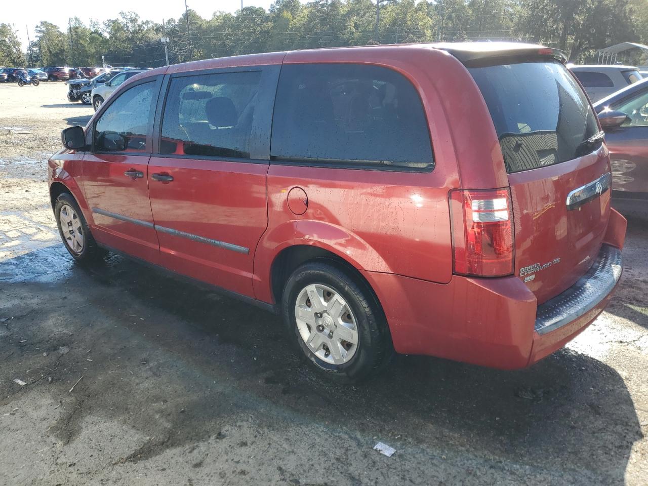 2008 Dodge Caravan - Image 2