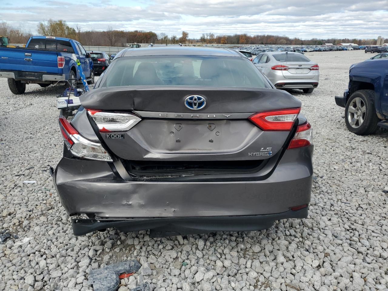 2018 Toyota Camry Le VIN: 4T1B31HK6JU505476 Lot: 78872124