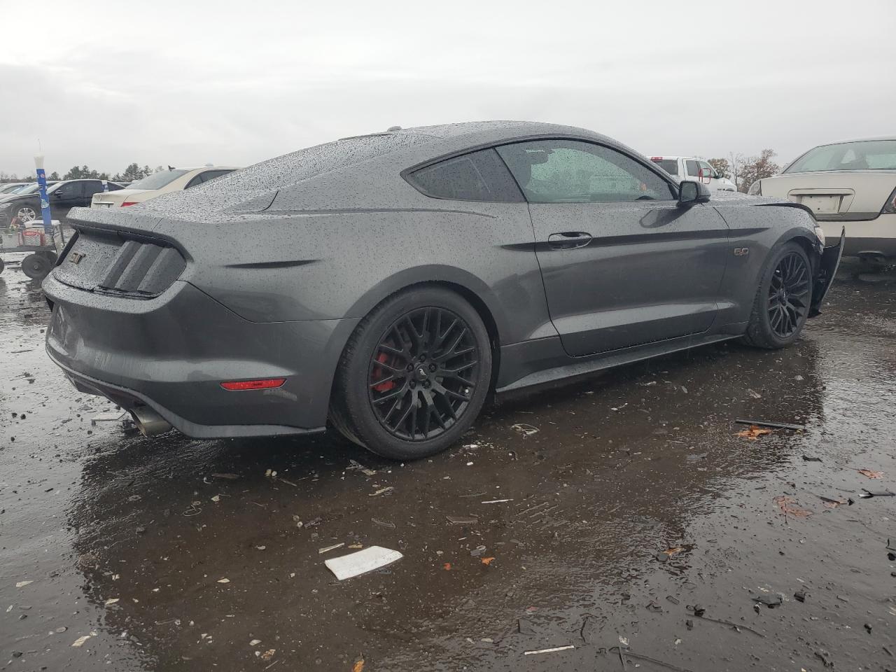 VIN 1FA6P8CF4F5388114 2015 FORD MUSTANG no.3