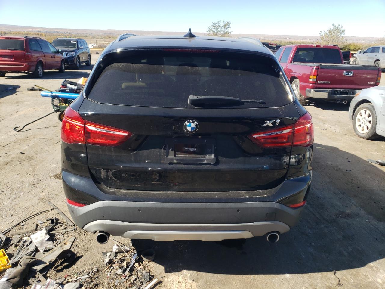 VIN WBXHT3C36J5K26052 2018 BMW X1 no.6