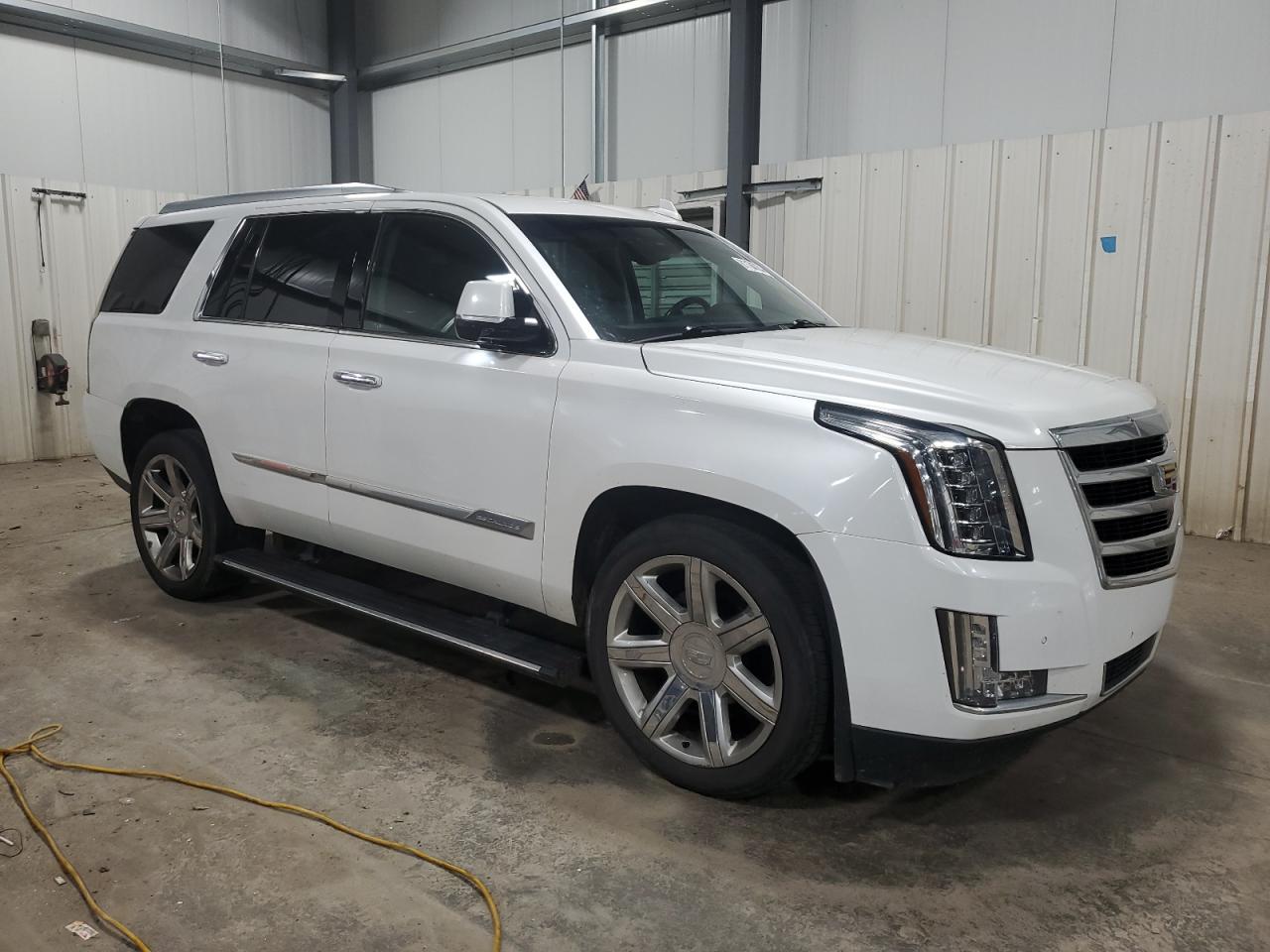2016 Cadillac Escalade - Image 4