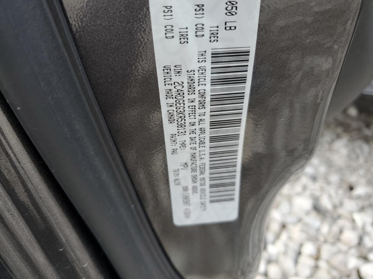 2019 Dodge Caravan - Image 13