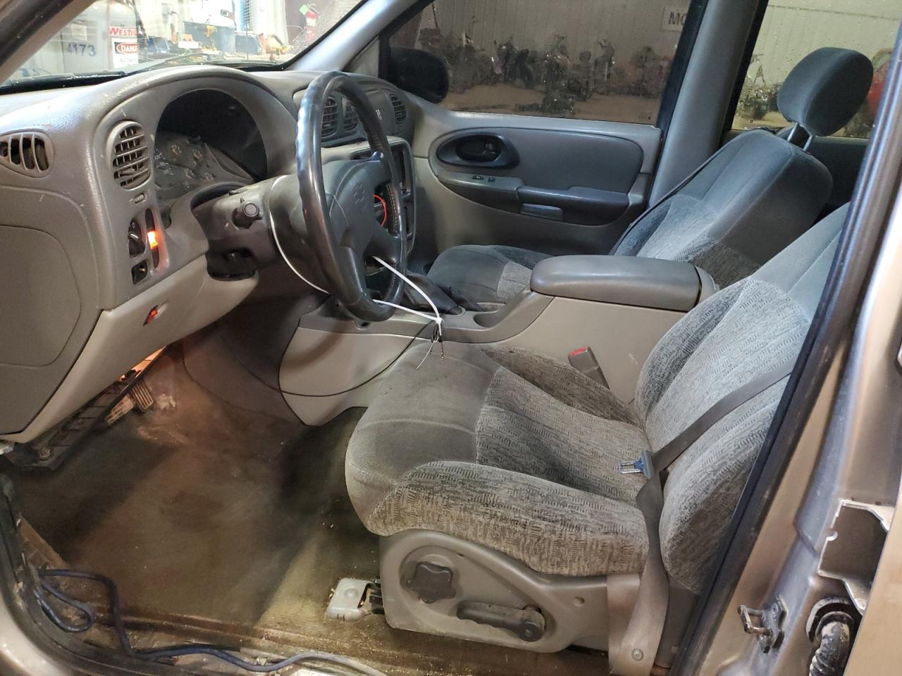 2002 Chevrolet TrailBlazer - Image 7
