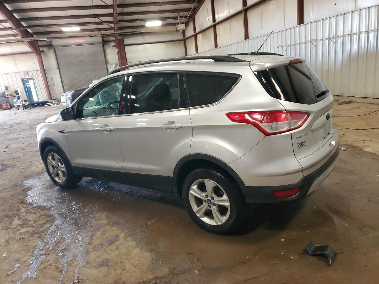 VIN 1FMCU0G92DUC22376 2013 FORD ESCAPE no.2