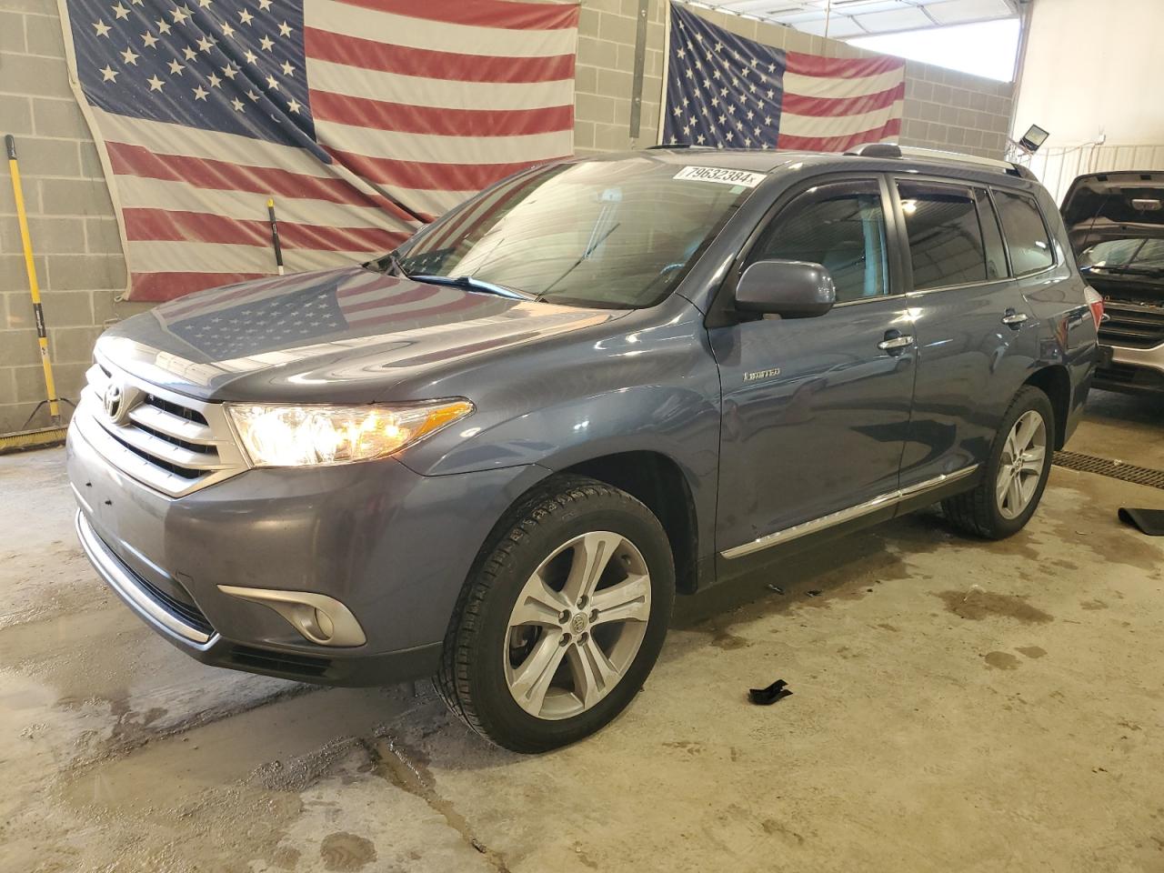 VIN 5TDDK3EH9DS181310 2013 TOYOTA HIGHLANDER no.1