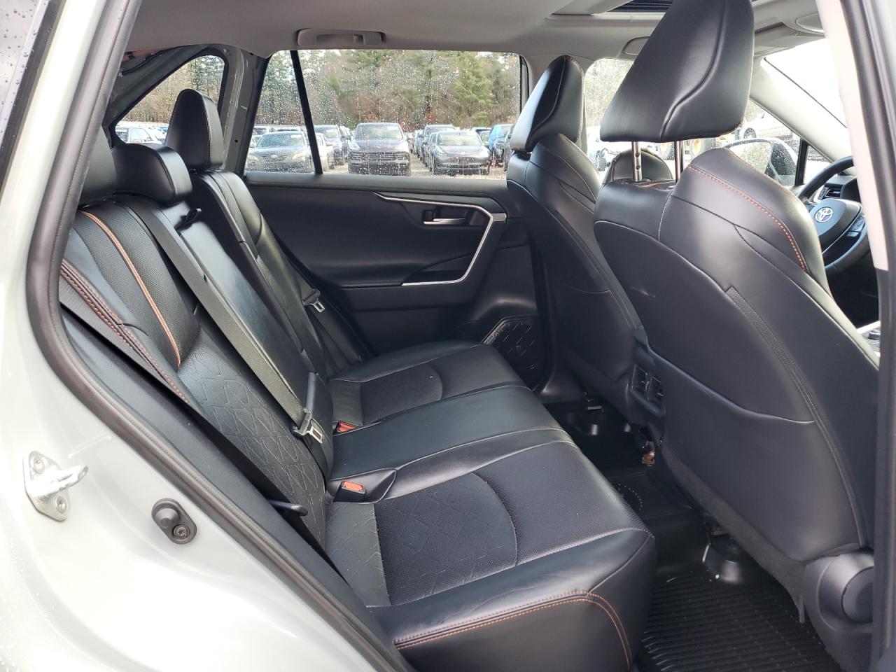 2019 Toyota RAV 4 - Image 11