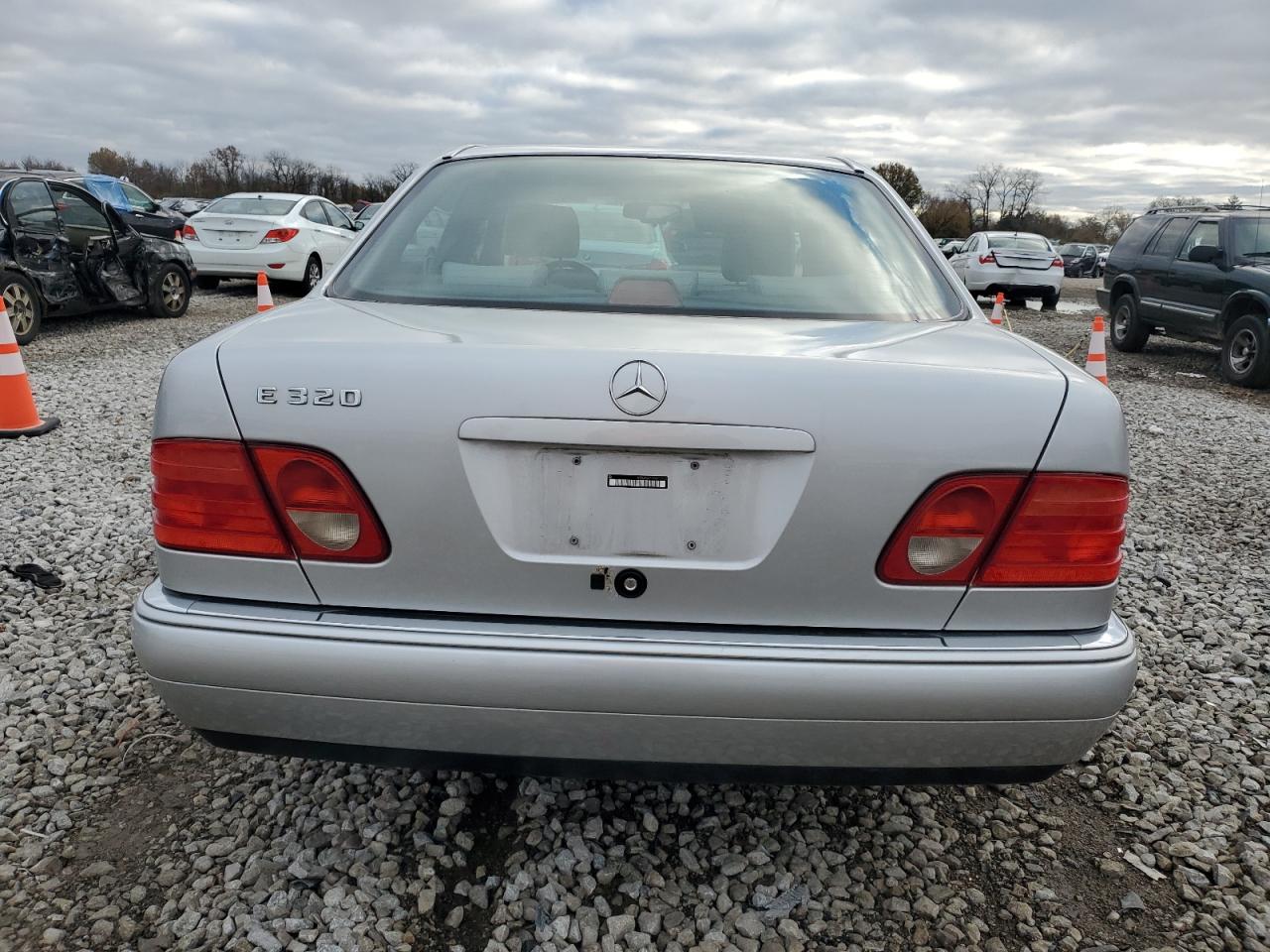 1997 Mercedes-Benz E 320 VIN: WDBJF55F1VA309179 Lot: 79222994