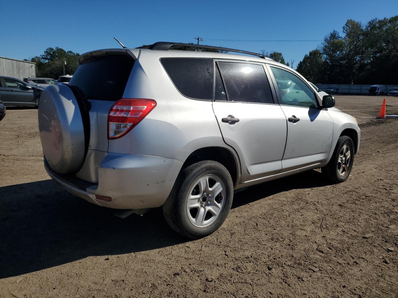 2011 Toyota RAV 4 - Image 3