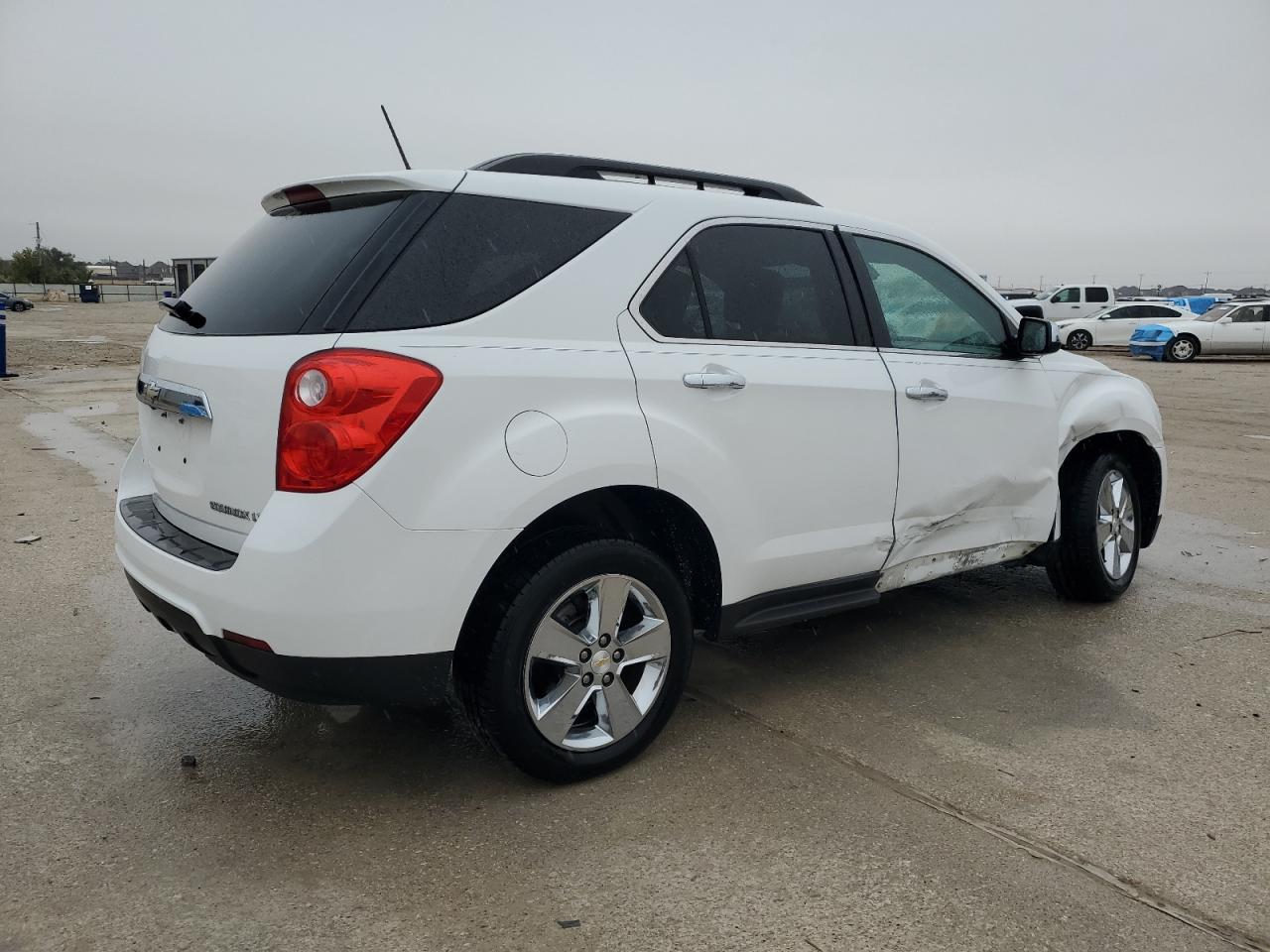 2015 Chevrolet Equinox - Image 3