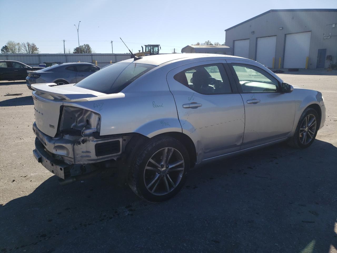 2011 Dodge Avenger - Image 3