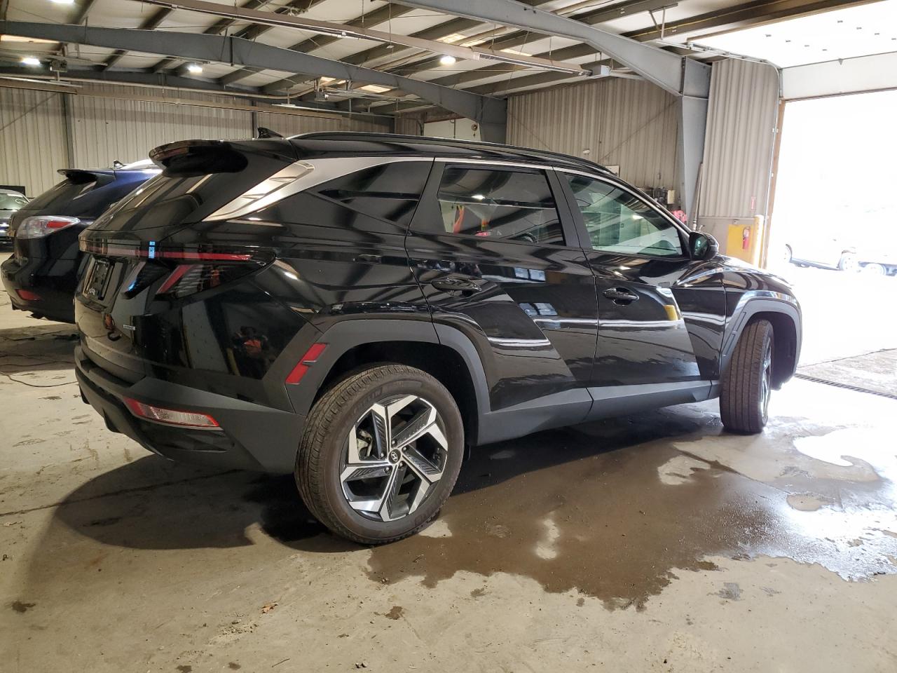2023 Hyundai Tucson - Image 3
