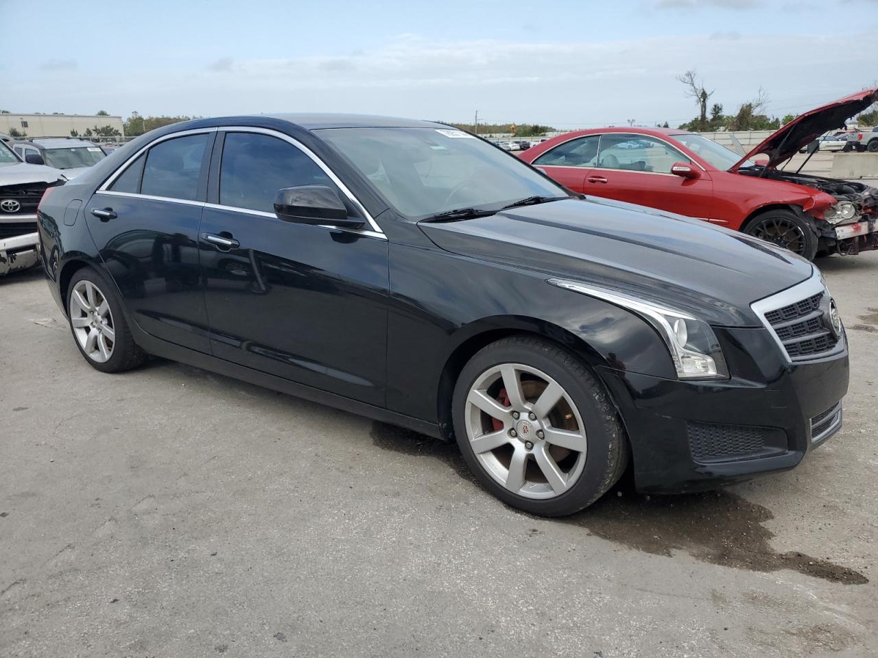 VIN 1G6AA5RA1D0138830 2013 CADILLAC ATS no.4