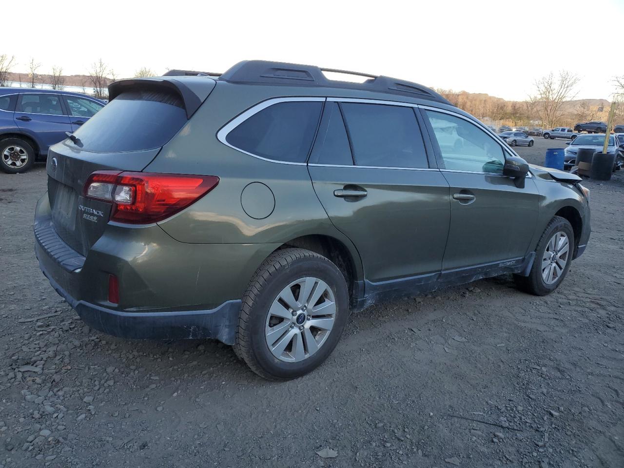 2015 Subaru Outback - Image 3
