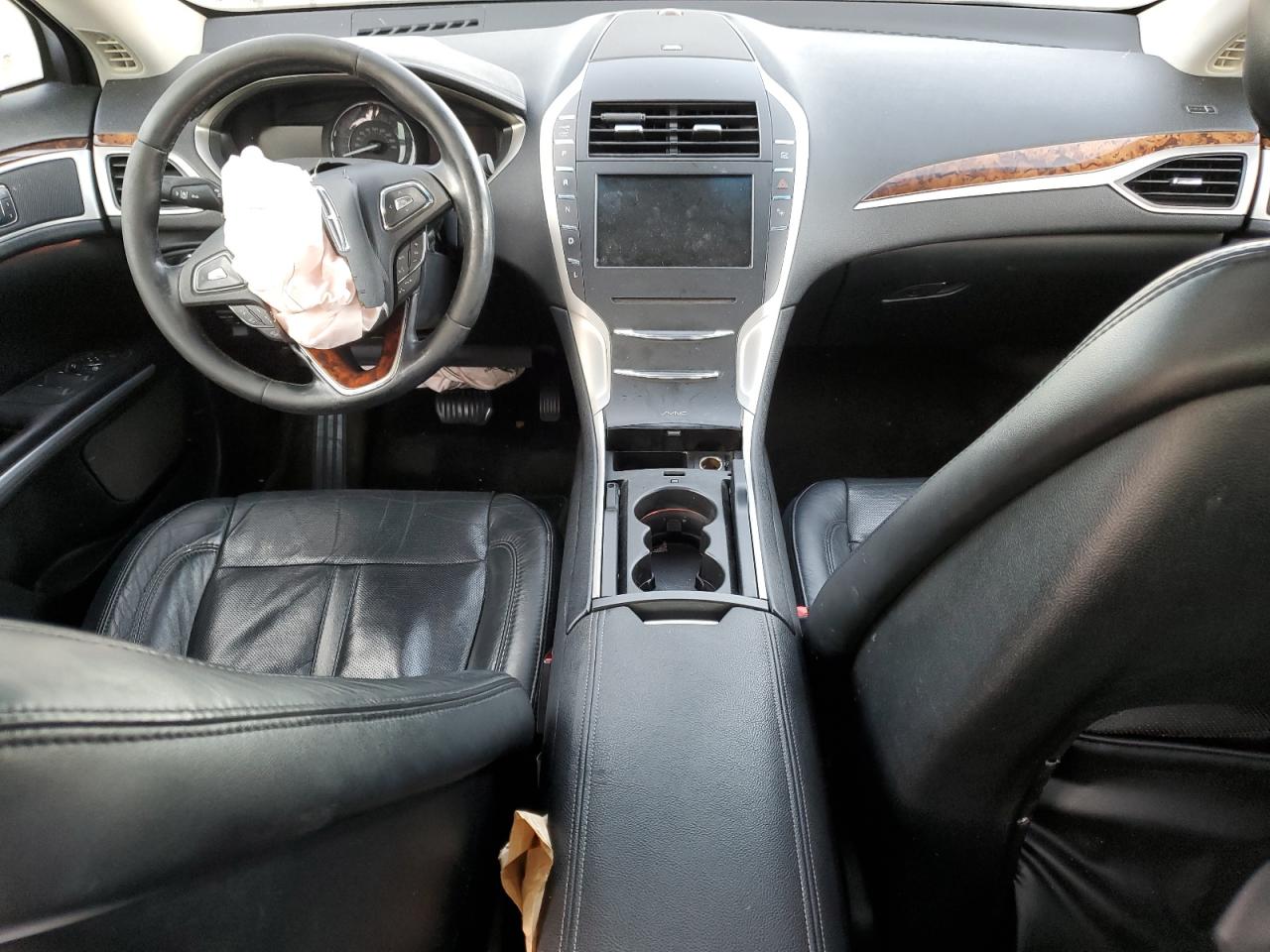 2016 Lincoln MKZ - Image 8