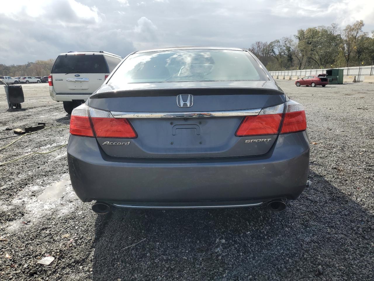 2015 Honda Accord Sport VIN: 1HGCR2F52FA245453 Lot: 79410614