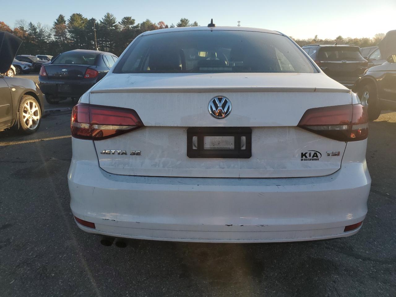 2016 Volkswagen Jetta - Image 6