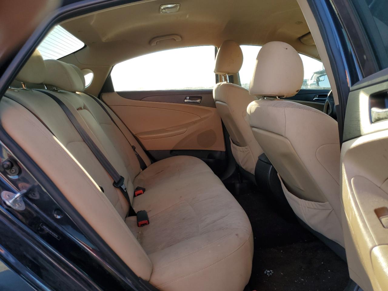 2014 Hyundai Sonata - Image 10
