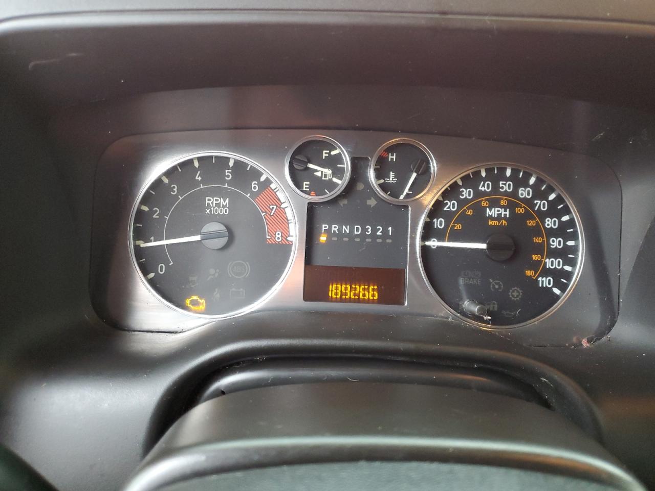 2009 Hummer H3 - Image 9