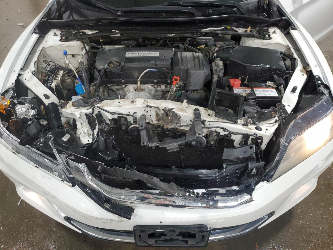 2013 Honda Accord - Image 13